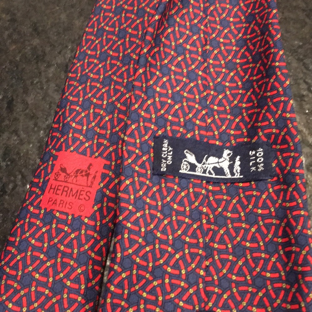 Men’s tie - Picture 2 of 3